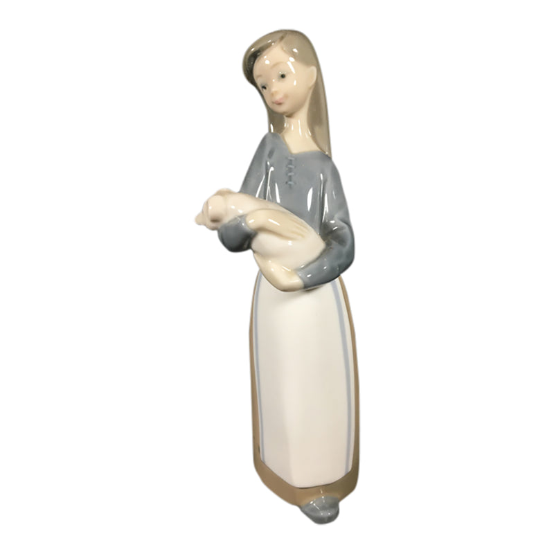 Lladró Figurine: 1011 Girl with Pig