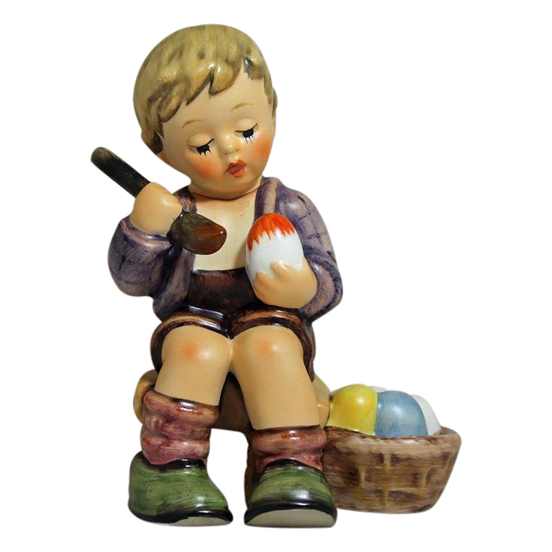 Hummel Figurine: 2027, Easter's Coming