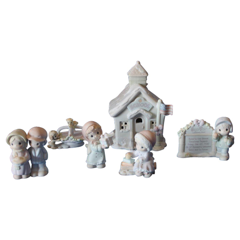 Precious Moments: 272876 School House Figurine Set introduced in 1997.