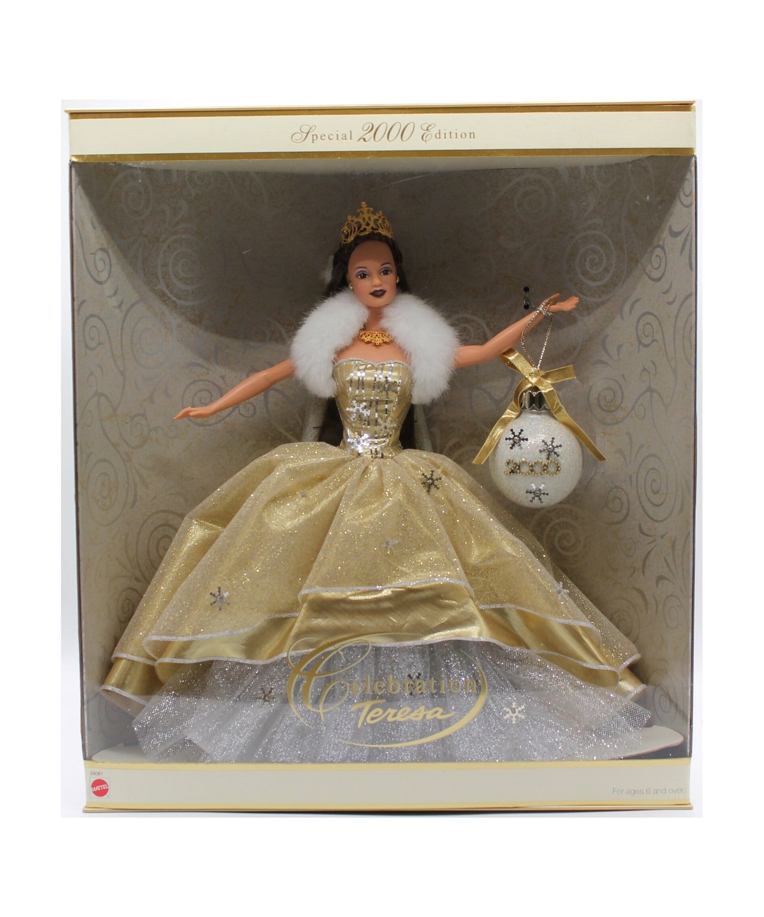 2000 Happy Holidays Celebration Teresa Barbie (29081)