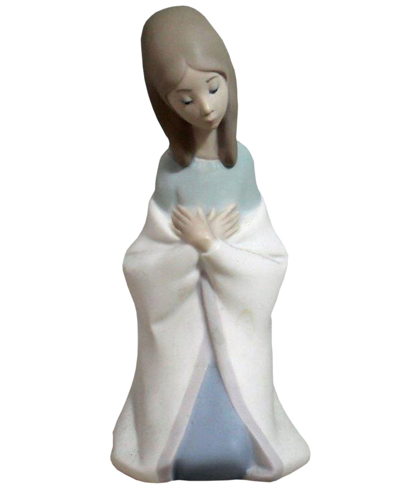 Lladró Figurine: 4671 Virgin Mary Nativity