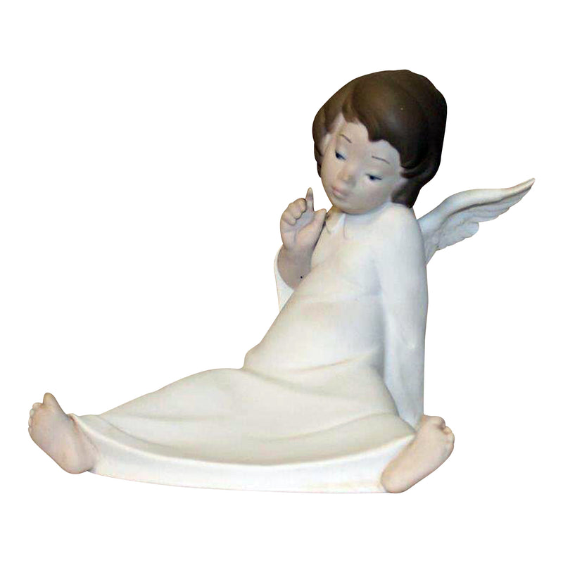 Lladró Figurine: 4962 Cherub Wondering