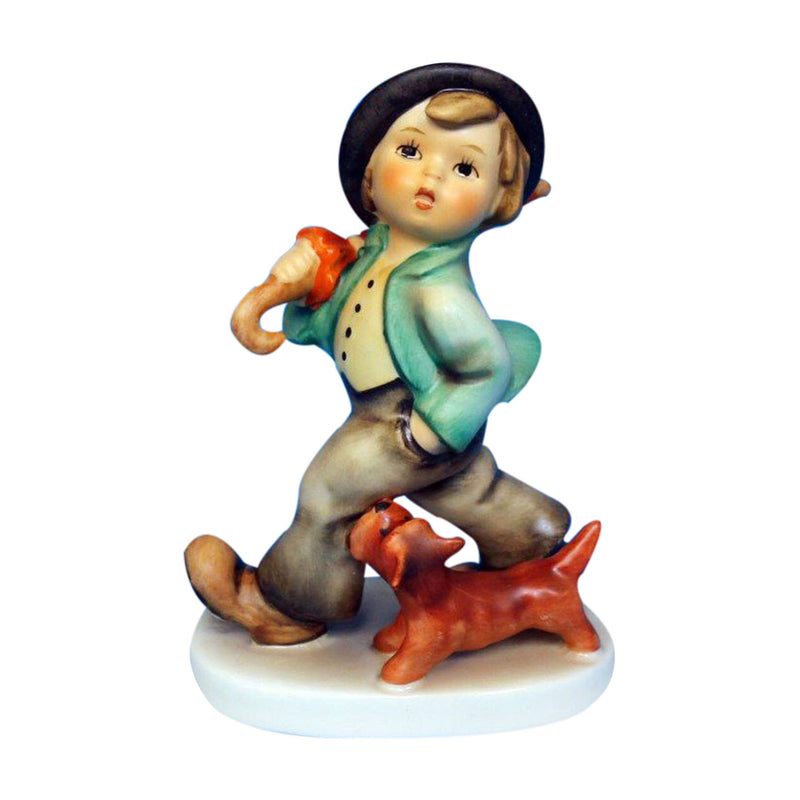 Hummel Figurine: 5, Strolling Along