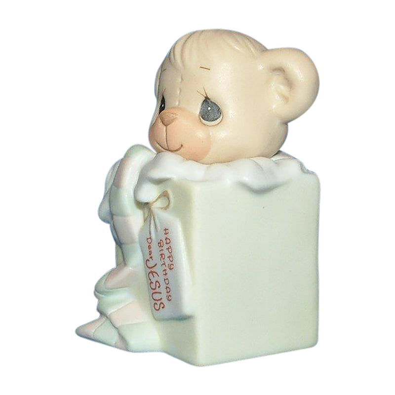 Precious Moments Figurine: 524875 Happy Birthday Dear Jesus | Nativity Addition