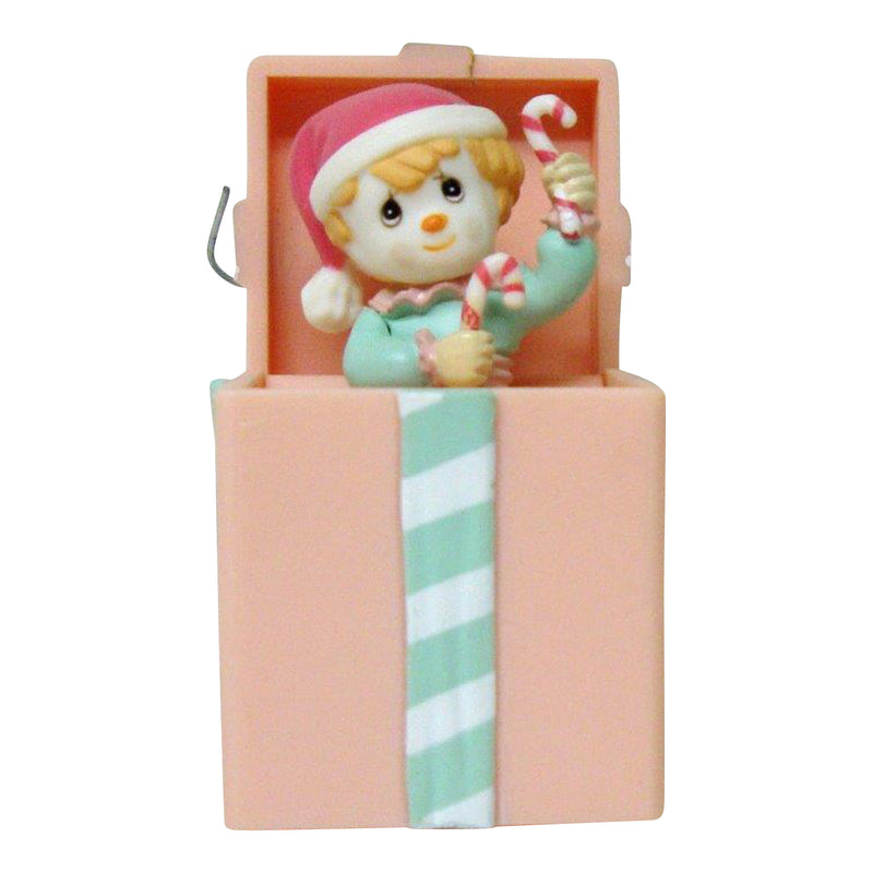 Precious Moments Ornament: 552259 Pop Up Christmas