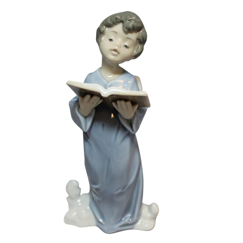 Lladró Figurine: 5724 Angelic Voice