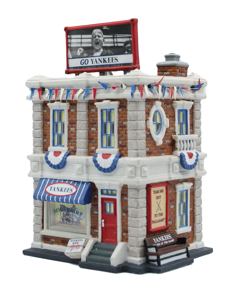 Department 56: 59224 New York Yankees Souvenir Shop