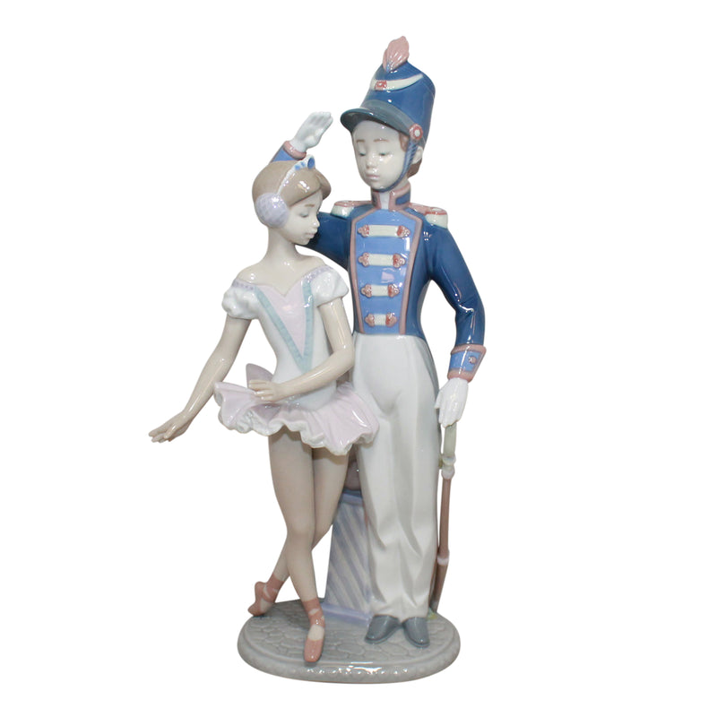 Lladró Figurine: 5935 Nutcracker Suite