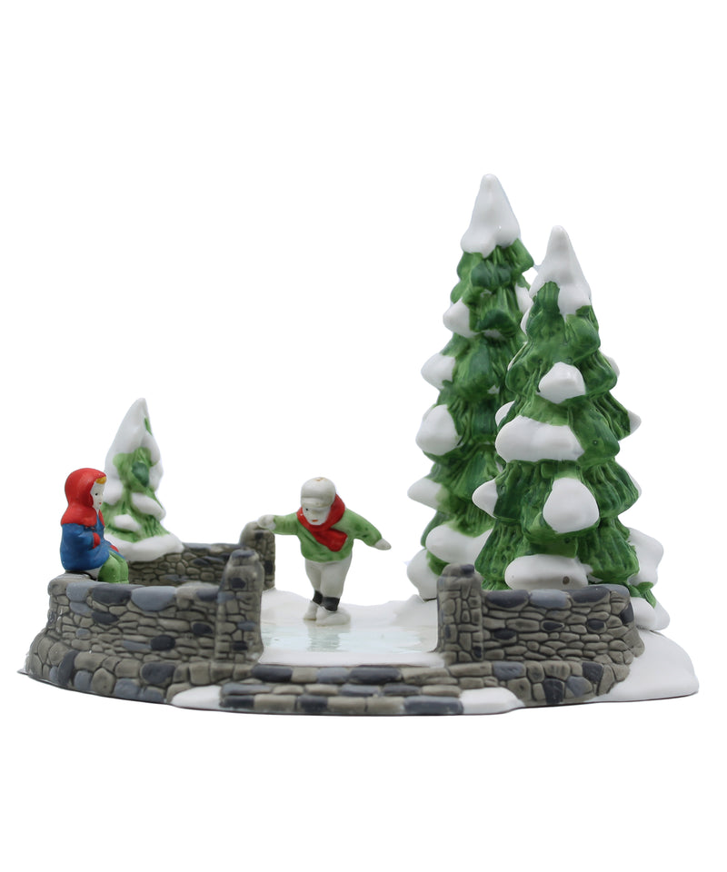 Department 56: 65455 Skating Pond