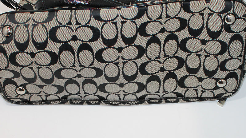 Coach Purse: F28501 Signature Black Shoulder Bag