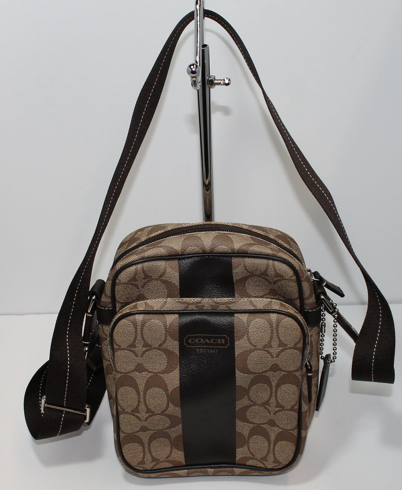 Coach Purse: F70589 Hertiage Flight Messenger Bag