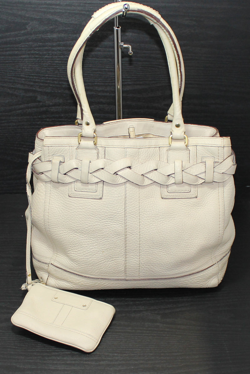 Coach Purse: Ivory Hampton Shoulder Bag with Coin Purse