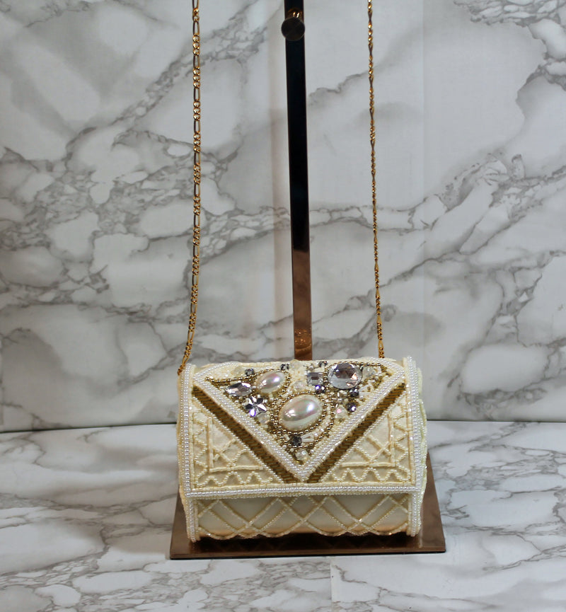 Hosimoto Purse: Cream Beaded Evening Clutch Shoulder Bag