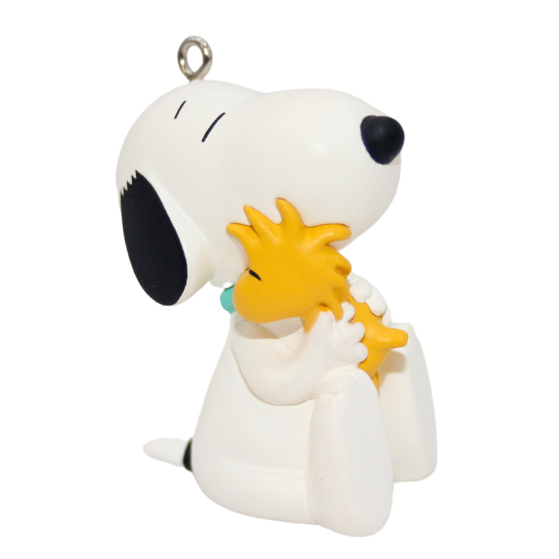 Hallmark Ornament: 2000 A Snug Hug | QEO8424