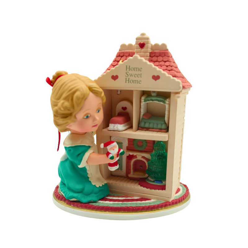 Hallmark Ornament: 1993 Dollhouse Dreams | QLX7372