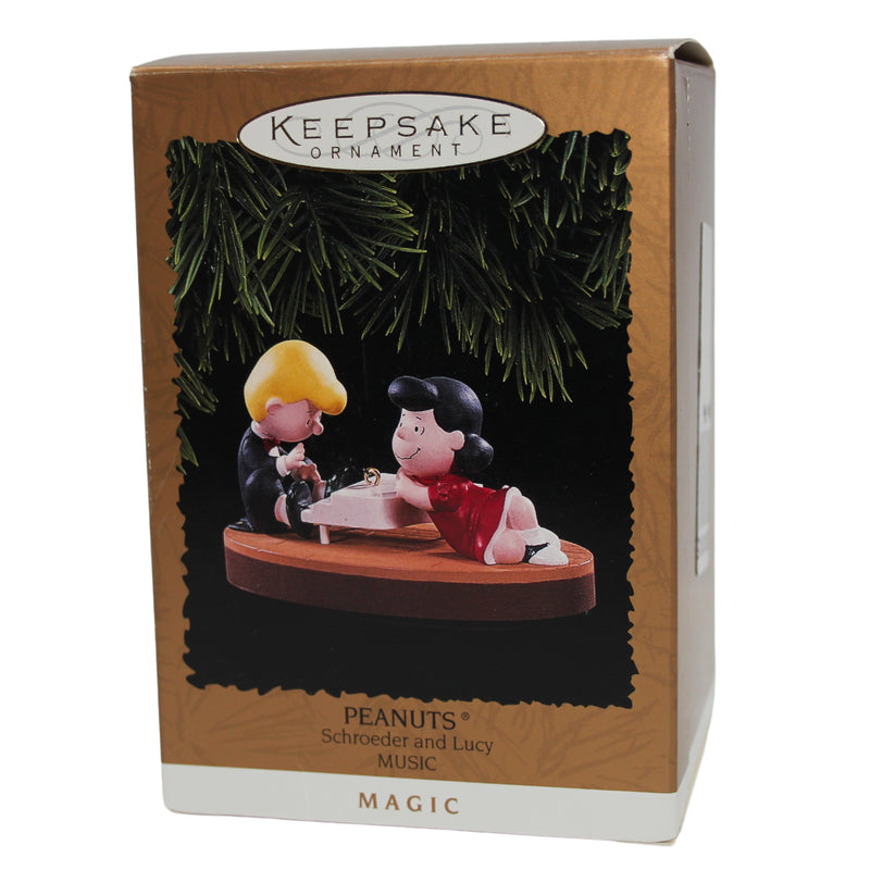 Hallmark Ornament: 1996 Peanuts | QLX7394 | Peanuts