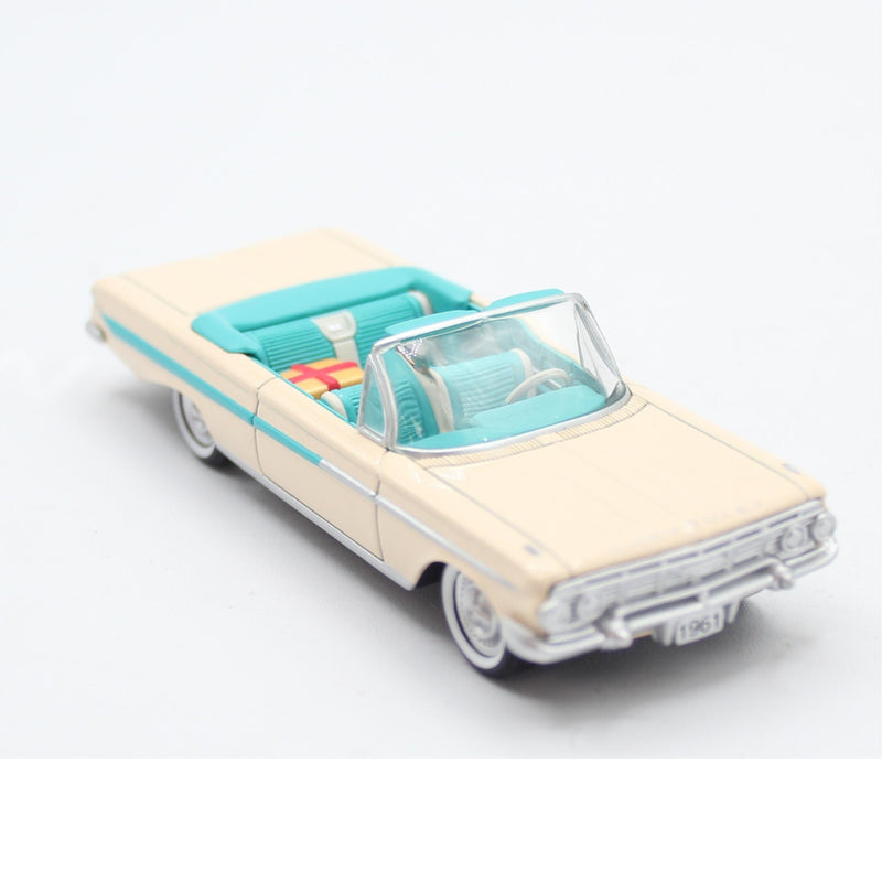 Hallmark Ornament: 2006 Chevrolet Impala | QX2356 | 1961