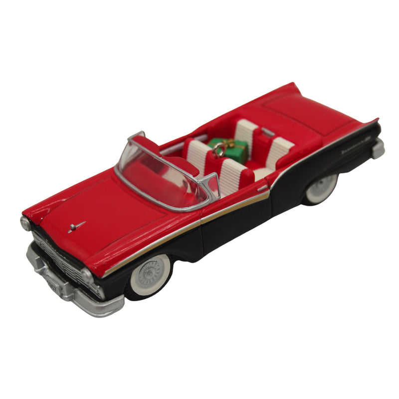 Hallmark Ornament: 2007 Ford Fairlane 500 - 1957 | QX2367