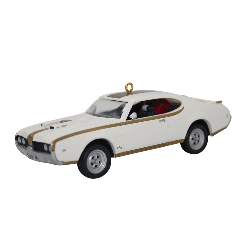 Hallmark Ornament: 1997 Hurst Oldsmobile 442 - 1969 | QX6102 | 7th in Series