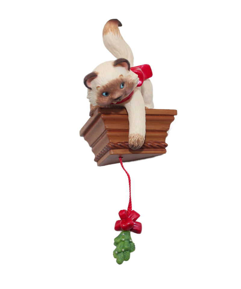 Hallmark Ornament: 2009 Mischievous Kittens | QX8115 | 11th in Series