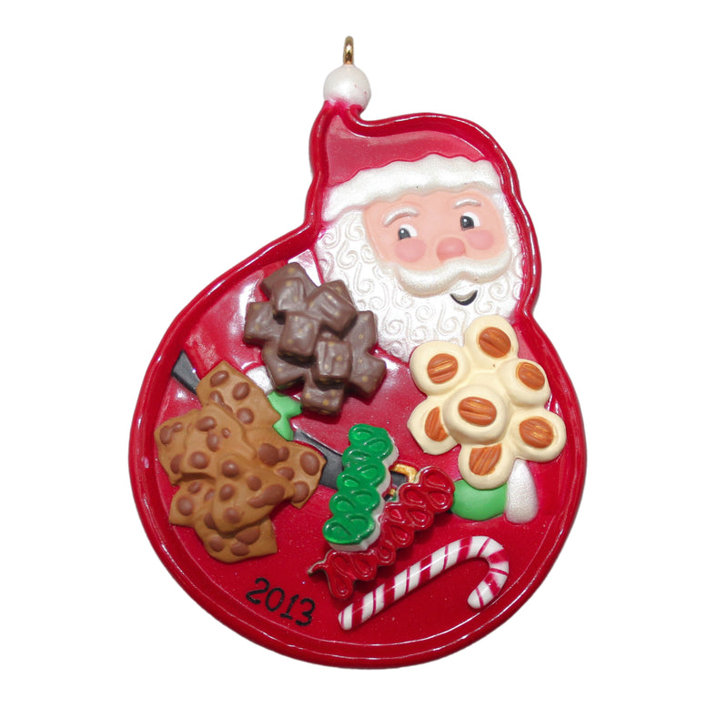 Hallmark Ornament: 2013 Season's Treatings | QX9075 | 6th in Series