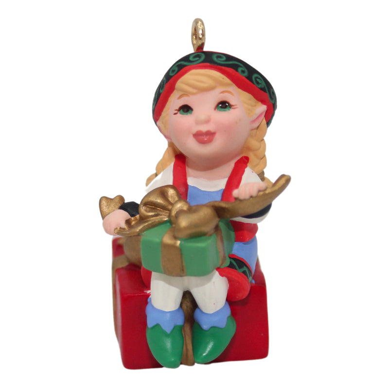 Hallmark Ornament: 2002 Curius the Elf | QXC4623