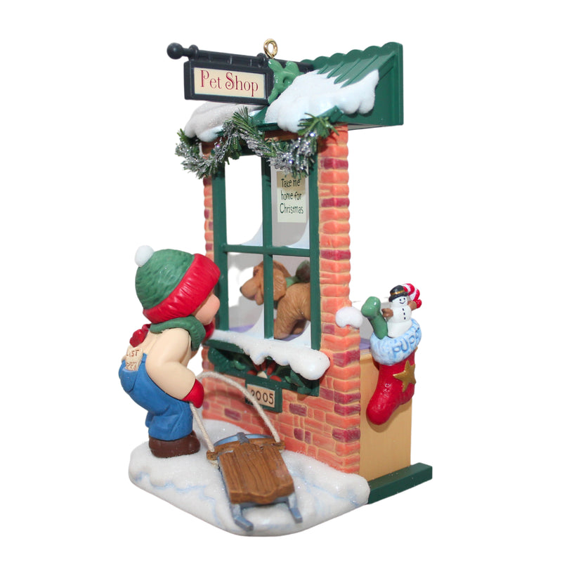 Hallmark Ornament: 2005 Christmas Window 2005 | QXC5003 | 3rd in Series