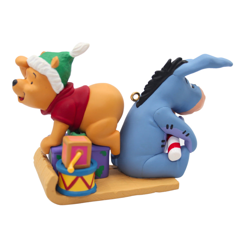 Hallmark Ornament: 1999 Presents From Pooh | QXD4093 | Winnie the Pooh