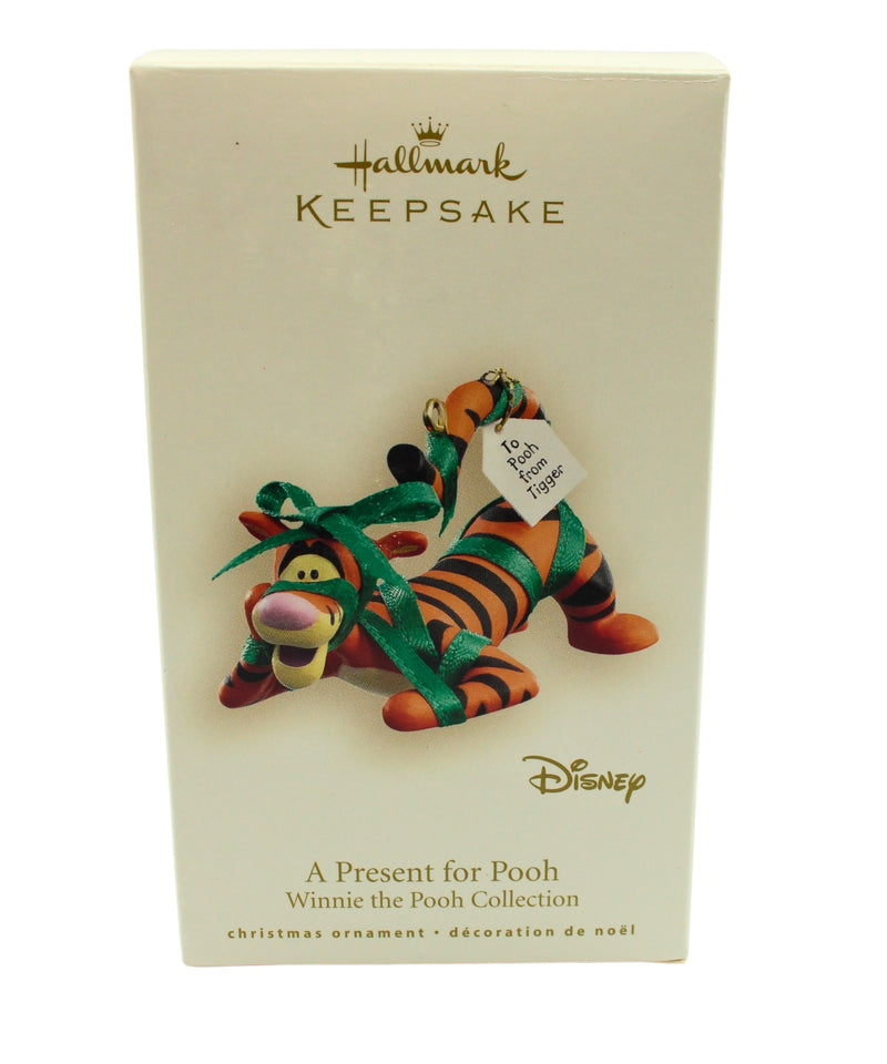 Hallmark Ornament: 2008 A Present for Pooh | QXD4144