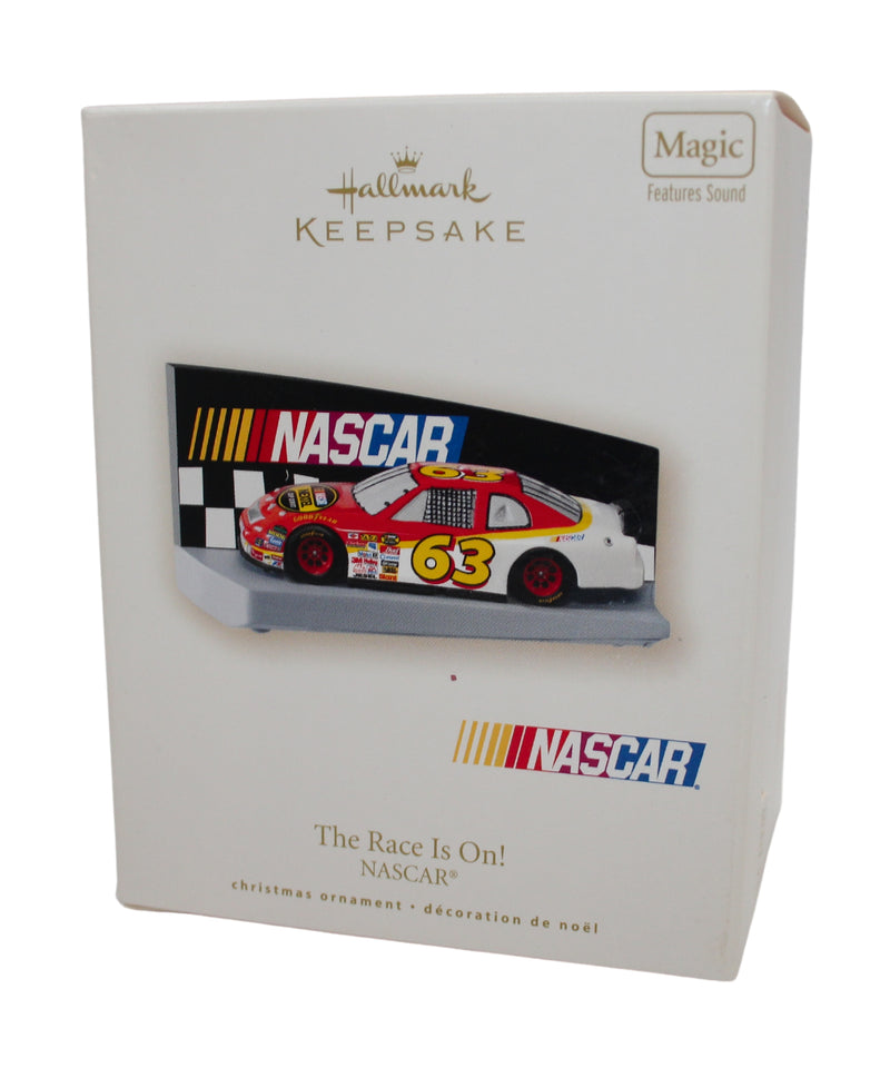 Hallmark Ornament: 2007 The Race Is On! | QXI2187 | NASCAR