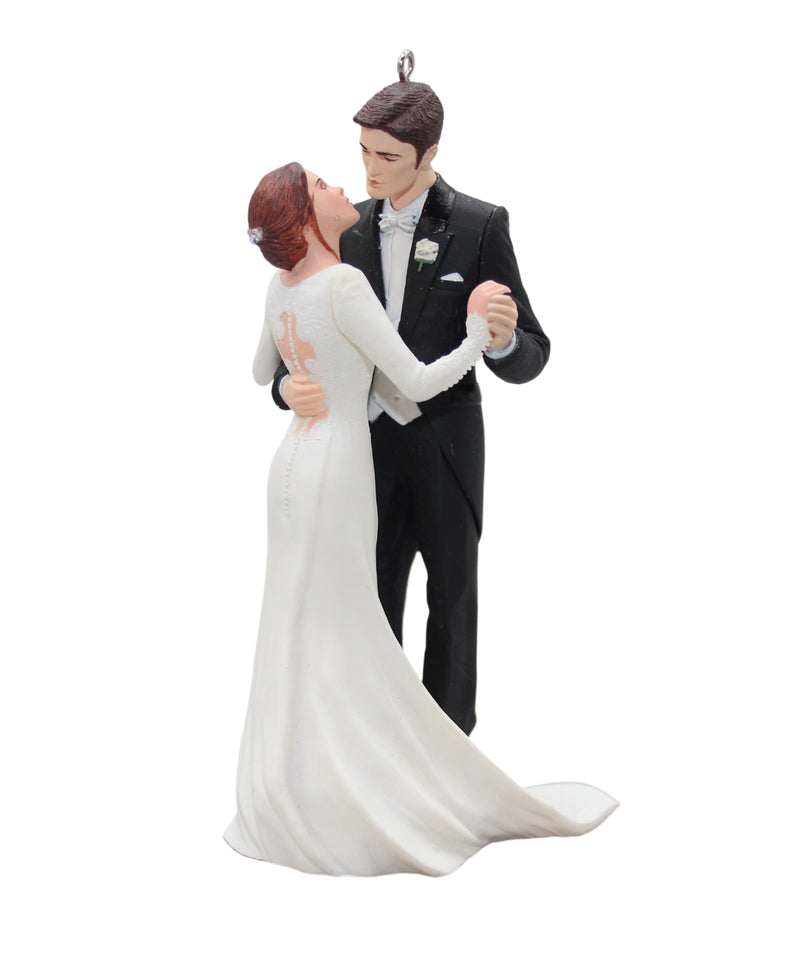 Hallmark Ornament: 2012 Edward and Bella's Wedding | QXI2951 | Twilight