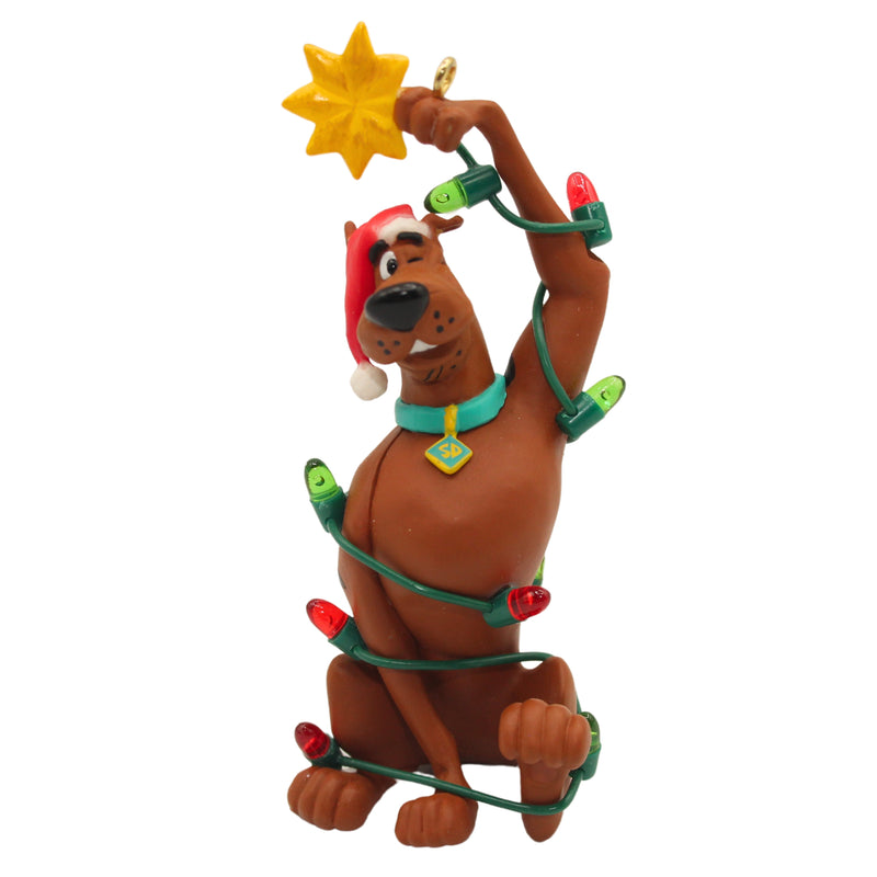 Hallmark Ornament: 2021 Spruced up Scoob | QXI7035