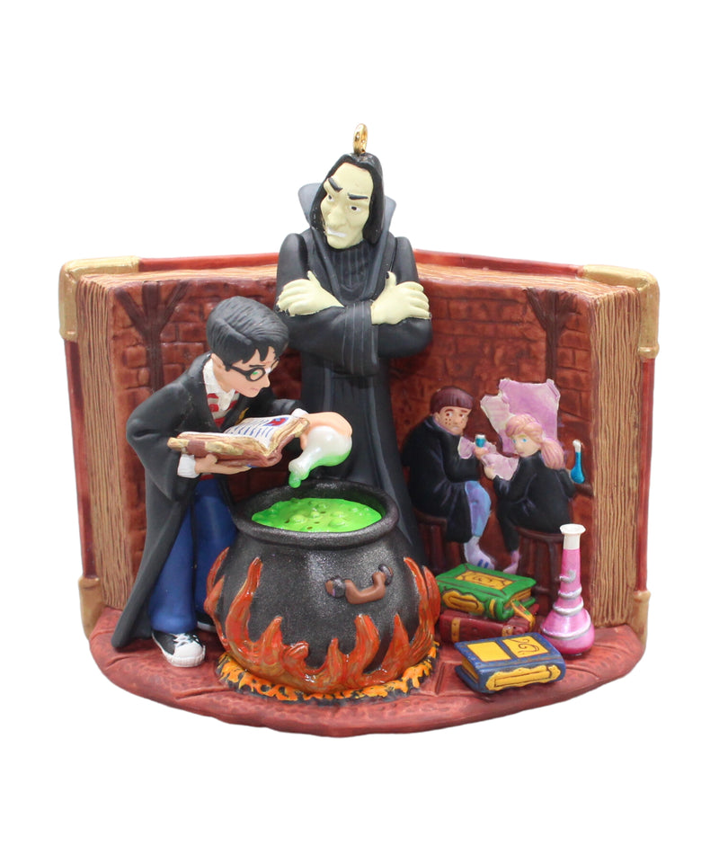 Hallmark Ornament: 2001 The Potions Master | QXI8652 | Harry Potter